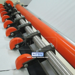 Tissue paper slitting machine