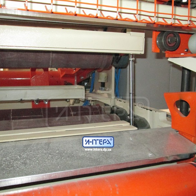 Automatic rewinder for toilet paper